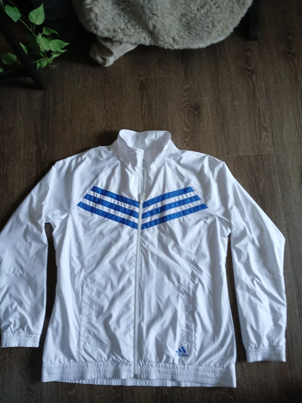 adidas Mens White Windbreaker with Blue Chevron Stripes and Logo